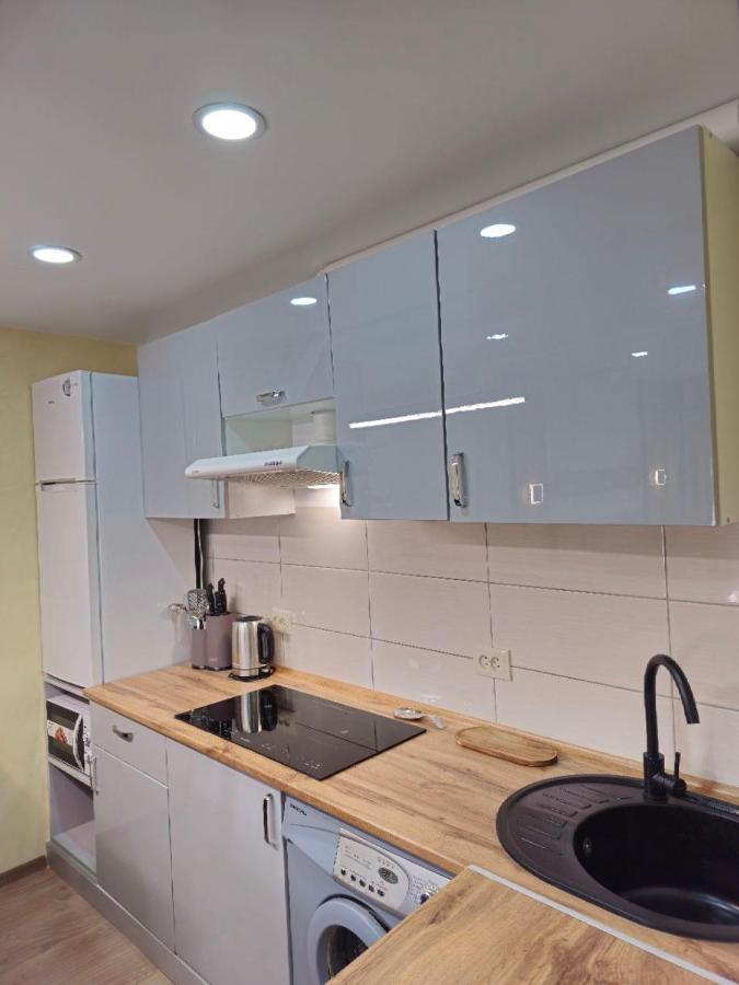 на лесі українки центр 5хв старе місто парк Apartment *